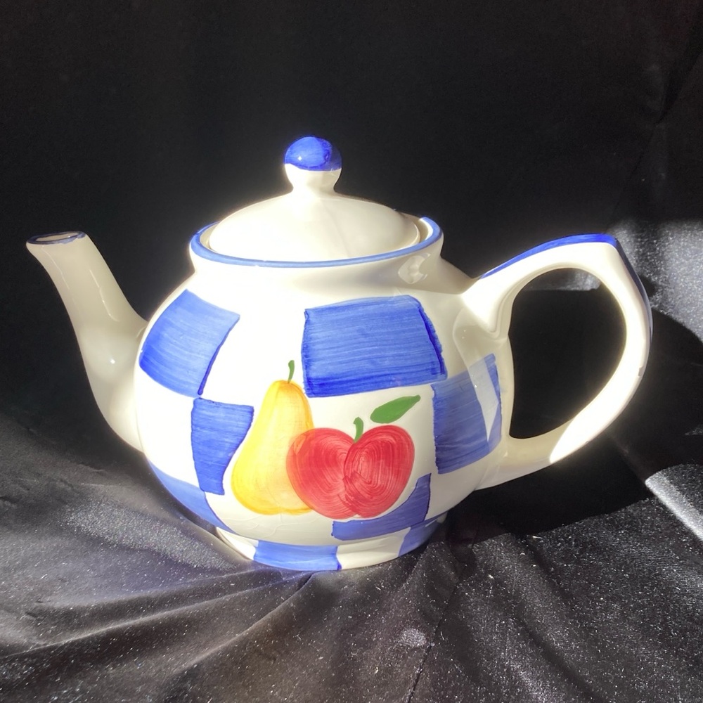 Cooks Club Fruity Vintage Teapot